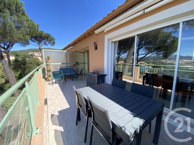 maison à vendre - 4 pièces - 101.0 m2 - STE MAXIME - 83 - PROVENCE-ALPES-COTE-D-AZUR - Century 21 Donzica Immobilier