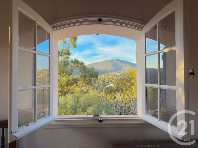 maison à vendre - 8 pièces - 150.0 m2 - STE MAXIME - 83 - PROVENCE-ALPES-COTE-D-AZUR - Century 21 Donzica Immobilier