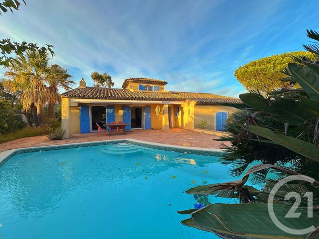 maison à vendre - 8 pièces - 150.0 m2 - STE MAXIME - 83 - PROVENCE-ALPES-COTE-D-AZUR - Century 21 Donzica Immobilier