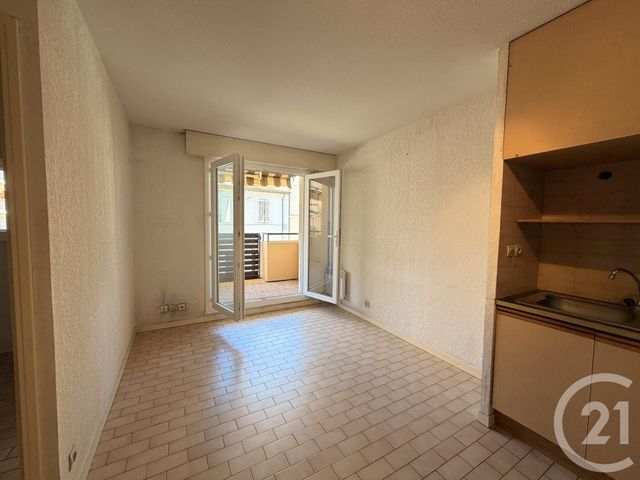 Appartement F2 à vendre - 2 pièces - 27.0 m2 - STE MAXIME - 83 - PROVENCE-ALPES-COTE-D-AZUR - Century 21 Donzica Immobilier