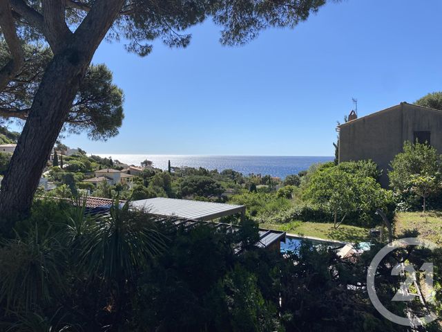 maison à vendre - 5 pièces - 183.0 m2 - LES ISSAMBRES - 83 - PROVENCE-ALPES-COTE-D-AZUR - Century 21 Donzica Immobilier