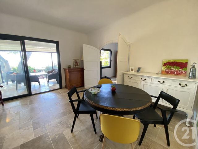 maison à vendre - 5 pièces - 183.0 m2 - LES ISSAMBRES - 83 - PROVENCE-ALPES-COTE-D-AZUR - Century 21 Donzica Immobilier