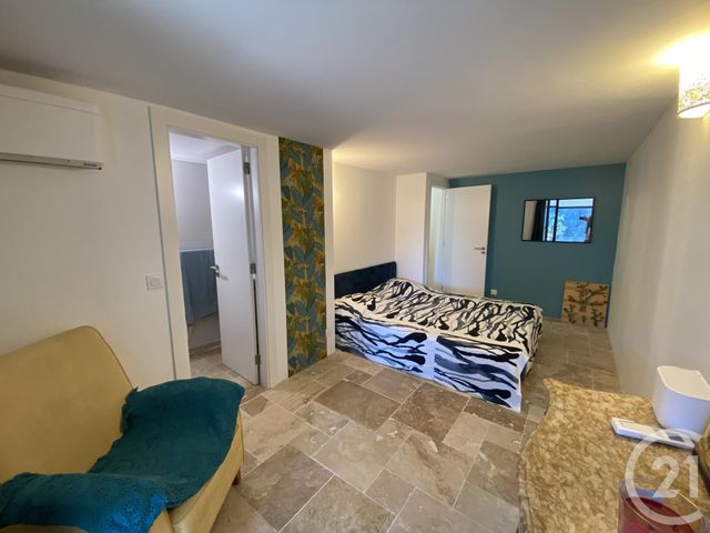 maison à vendre - 5 pièces - 183.0 m2 - LES ISSAMBRES - 83 - PROVENCE-ALPES-COTE-D-AZUR - Century 21 Donzica Immobilier
