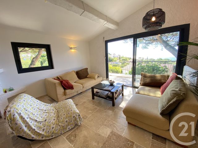 maison à vendre - 5 pièces - 183.0 m2 - LES ISSAMBRES - 83 - PROVENCE-ALPES-COTE-D-AZUR - Century 21 Donzica Immobilier