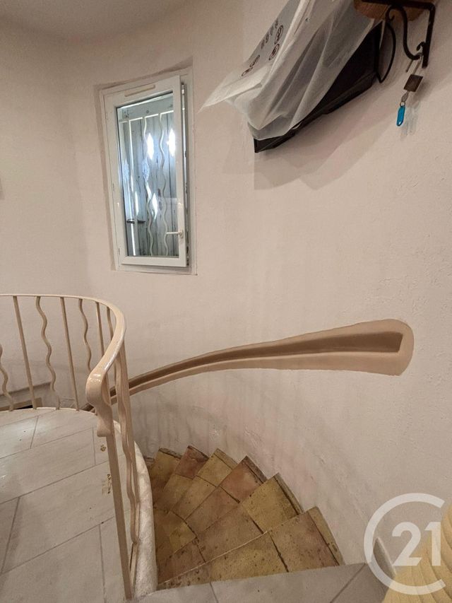 maison à vendre - 3 pièces - 52.13 m2 - STE MAXIME - 83 - PROVENCE-ALPES-COTE-D-AZUR - Century 21 Donzica Immobilier